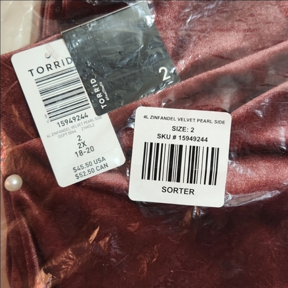 ❤️NWT VINTAGE TORRID LEGGING - VELVET PURPLE WITH PEARL BUTTONS - PLUS SIZE - Picture 10 of 11